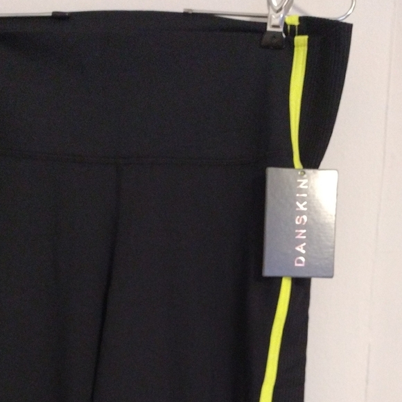 Danskin Black Leggings with Neon Yellow Accents - Picture 2 of 4